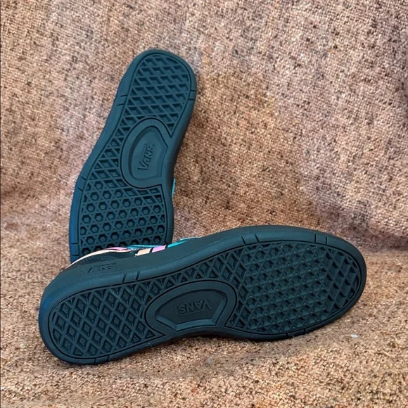 Vans Black Sneakers NWOT - Picture 4 of 6